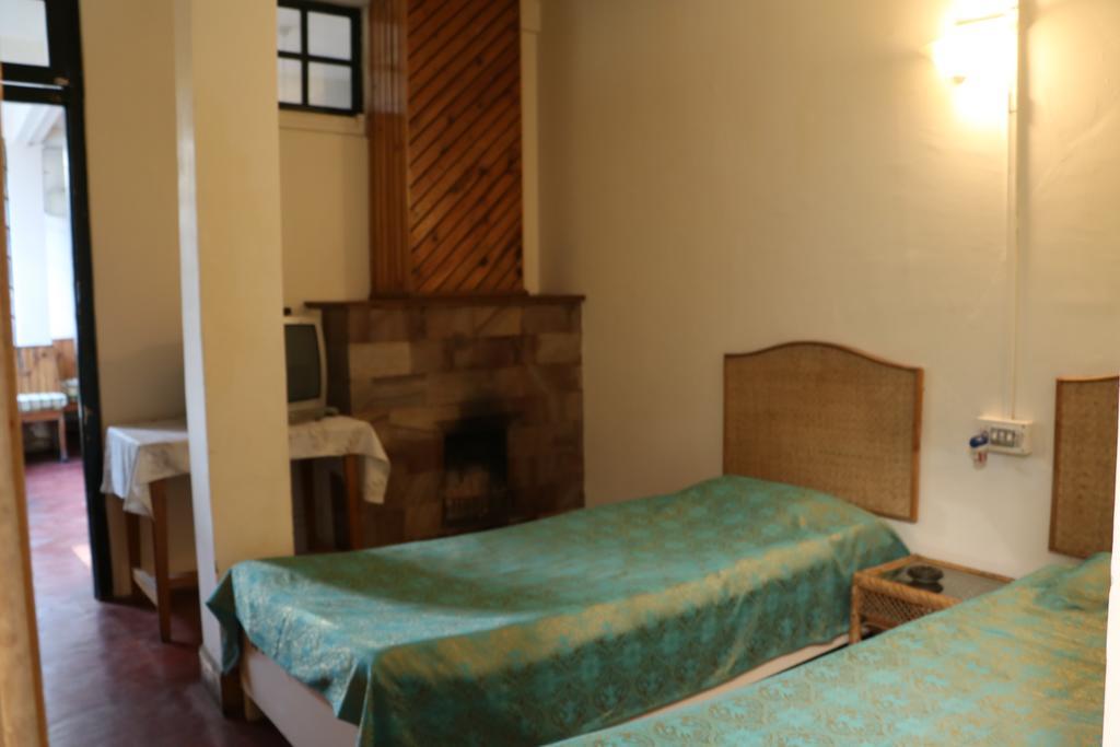 Hotel The Anchorage Shillong Exterior foto